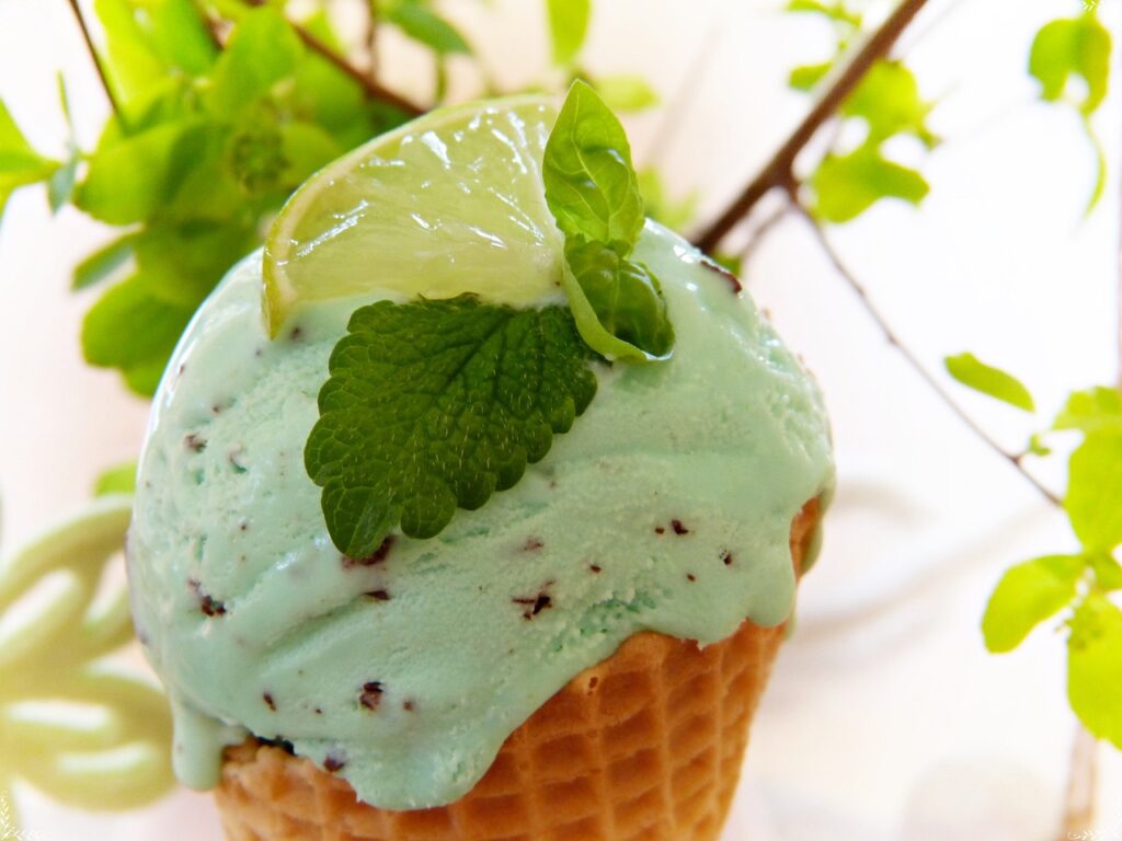ice cream, ice cream cone, peppermint-2194062.jpg